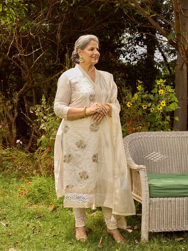 Resham Embroidered Chanderi Suit Set With Dupatta