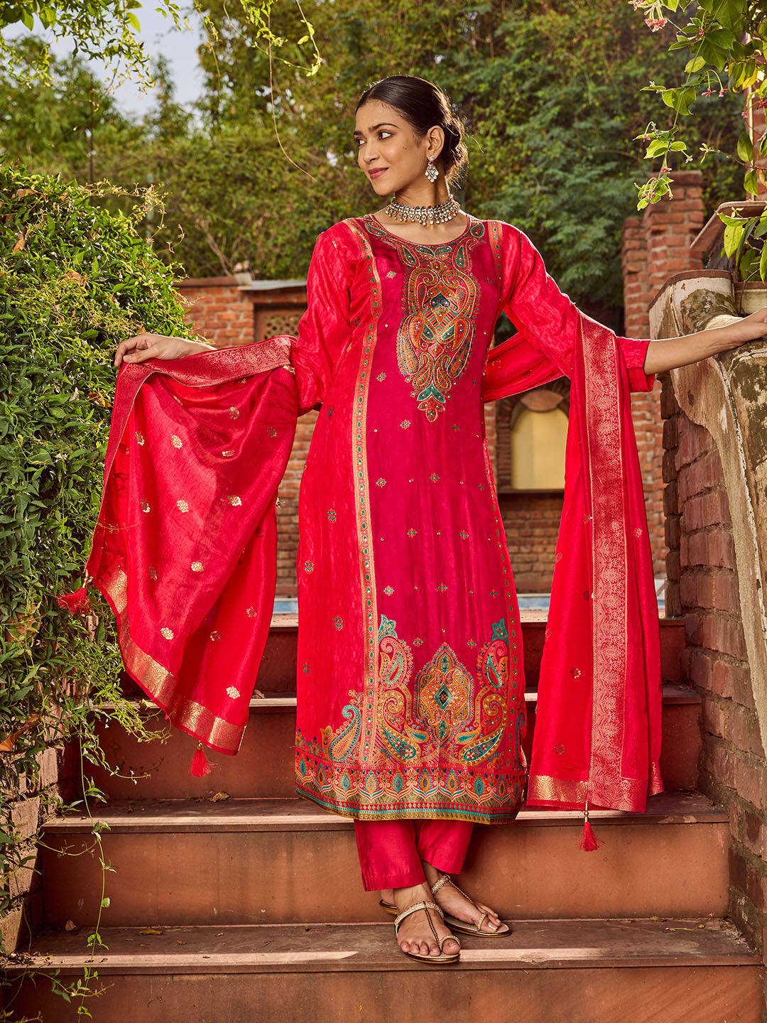 Banarasi Embroidery Kurta With Pants &amp; Dupatta