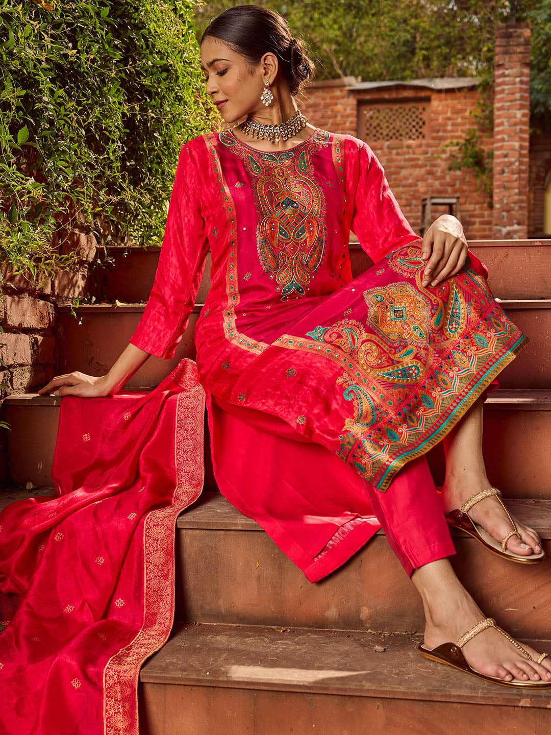 Banarasi Embroidery Kurta With Pants &amp; Dupatta