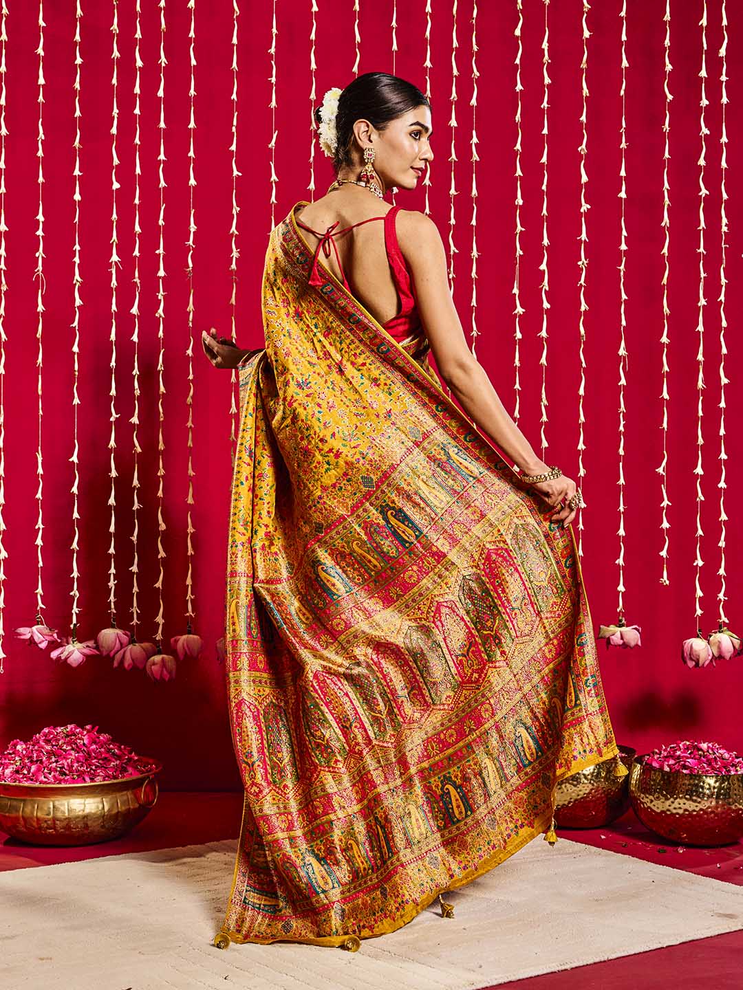 Floral Woven Jaal Art Silk Saree