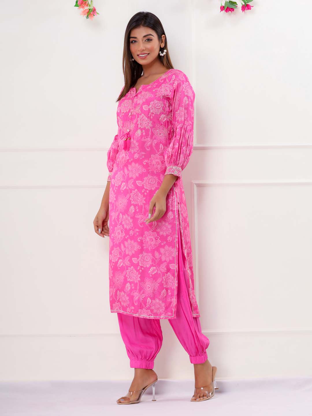 Floral Printed Muslin Kurta With Pants