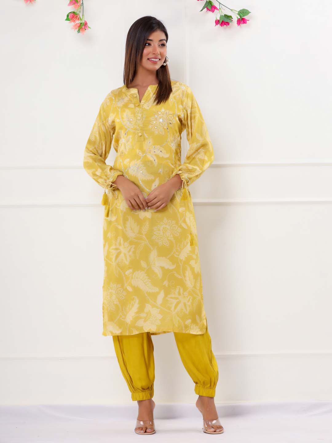 Floral Printed Muslin Kurta With Pants