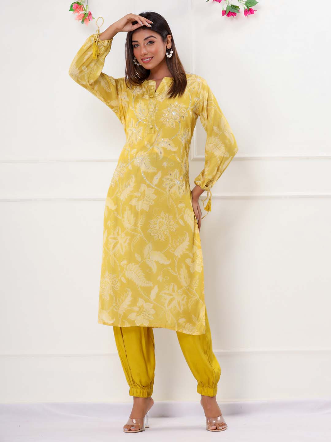 Floral Printed Muslin Kurta With Pants