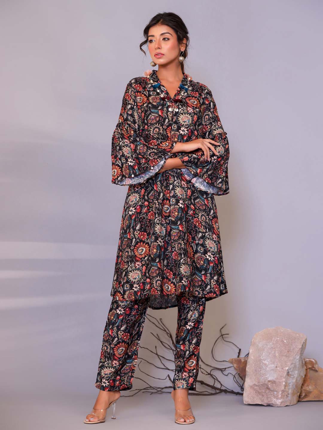 Floral Printed Muslin Kurta With Pants