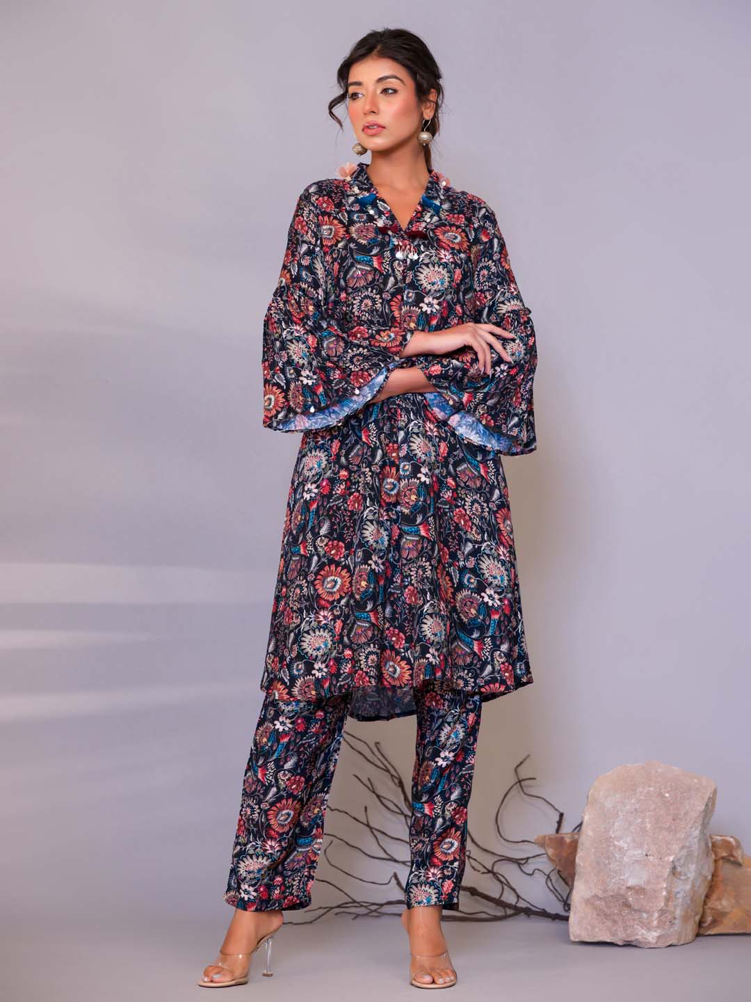 Floral Printed Muslin Kurta With Pants