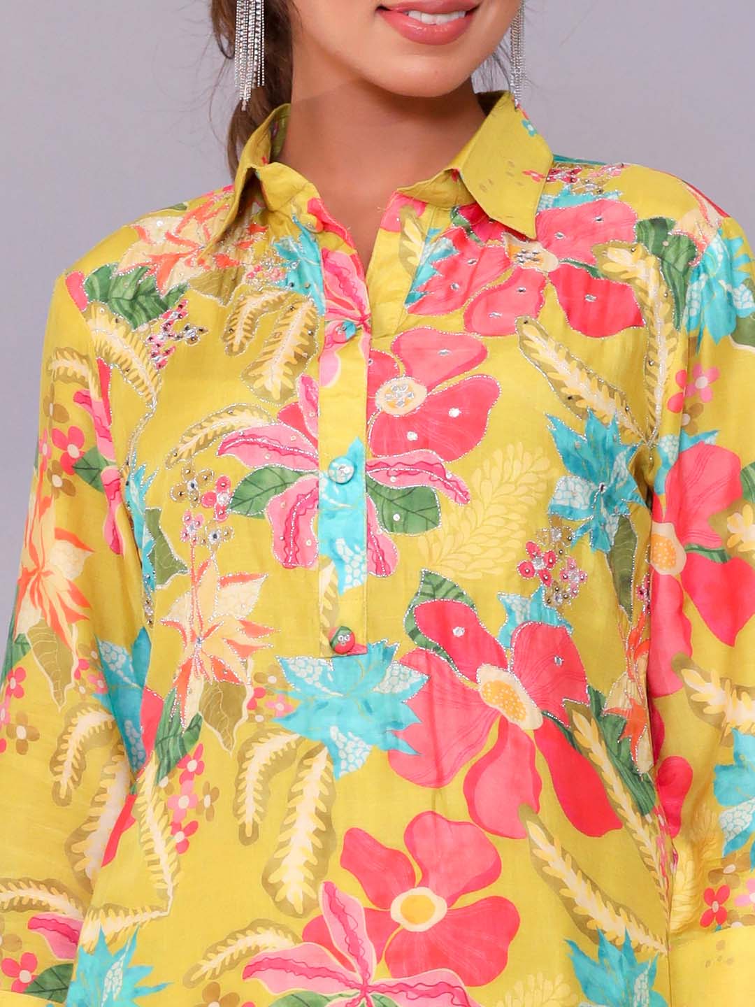 Floral Printed Muslin Kurta With Pants