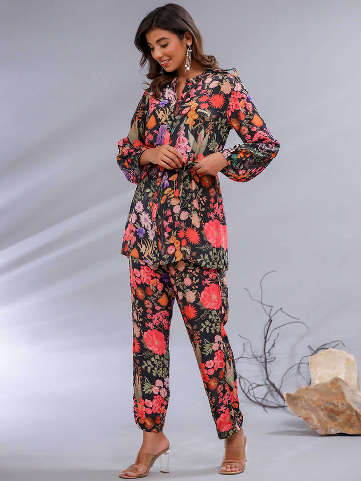 Floral Printed Crepe Co-Ord Set With Belt