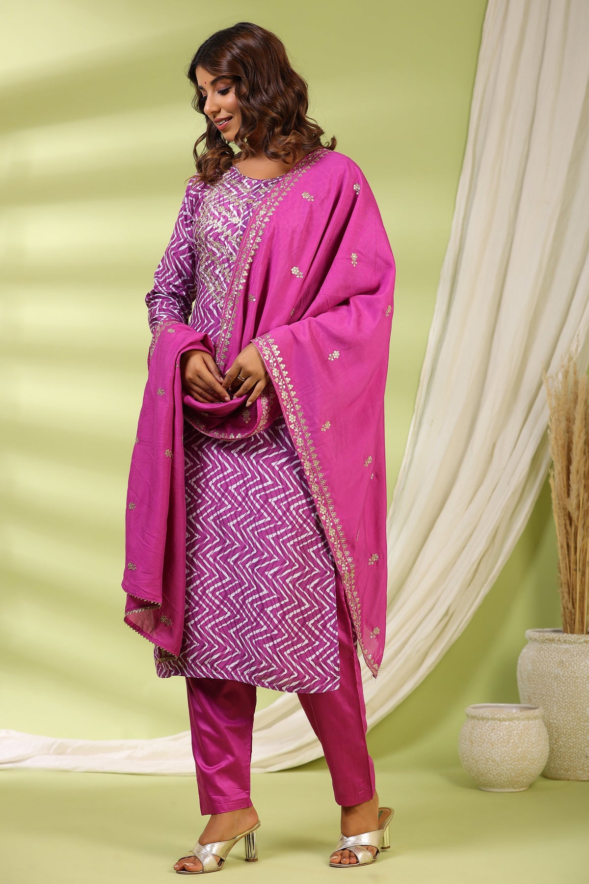 Printed Muslin Kurta With Pants & Dupatta