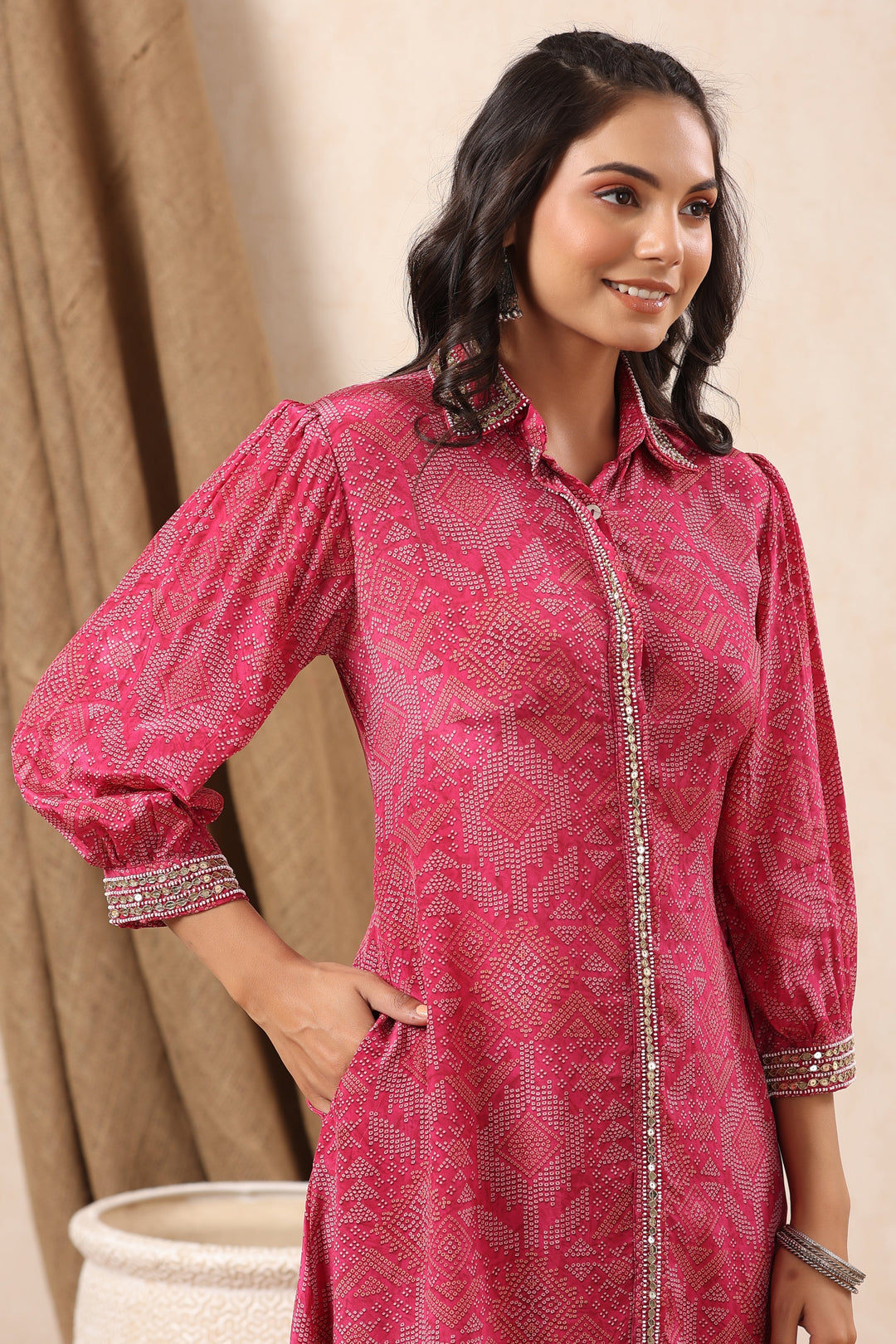 Bandhani Printed Crepe Kurti With Pants