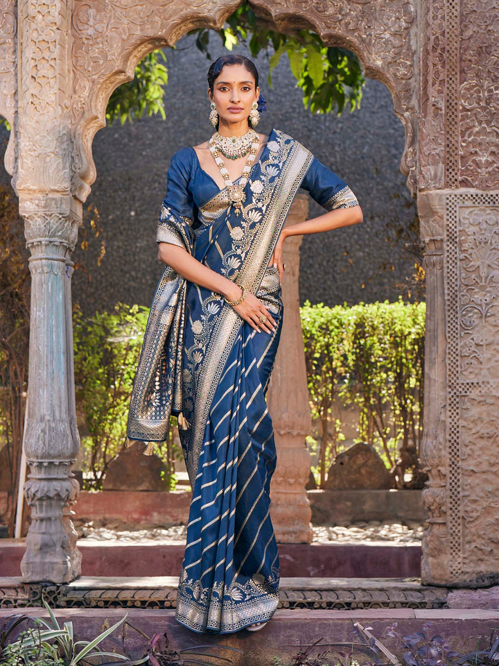 Zari Jaal Handloom Woven Saree