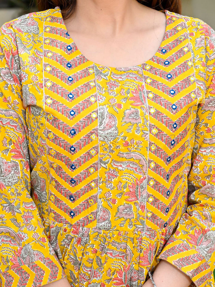 Floral Printed Cotton Kurta With Pants &amp; Dupatta