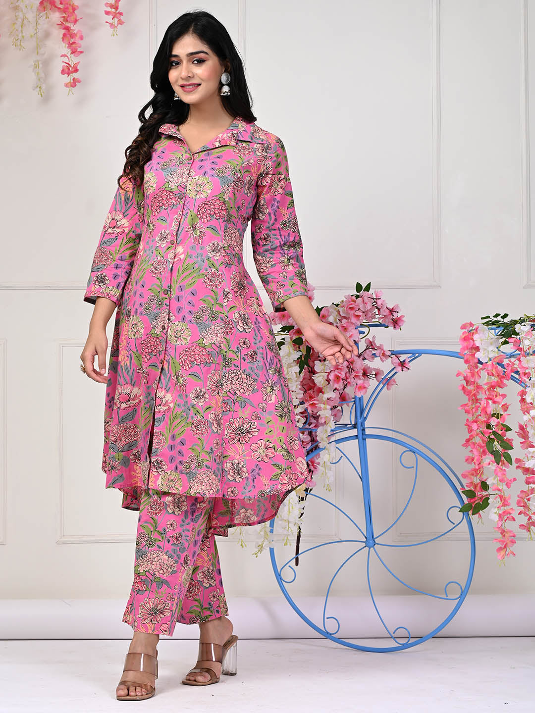 Floral Printed Cotton Kurta With Pants