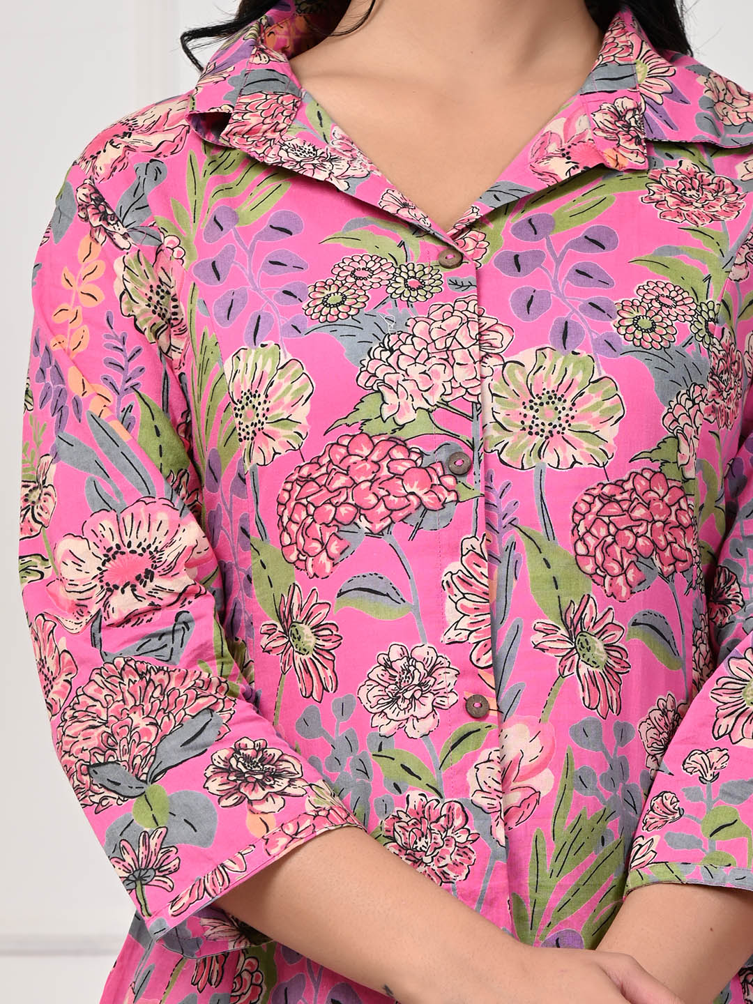 Floral Printed Cotton Kurta With Pants