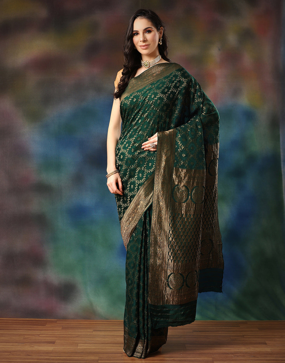 Zari Jaal Crepe Saree