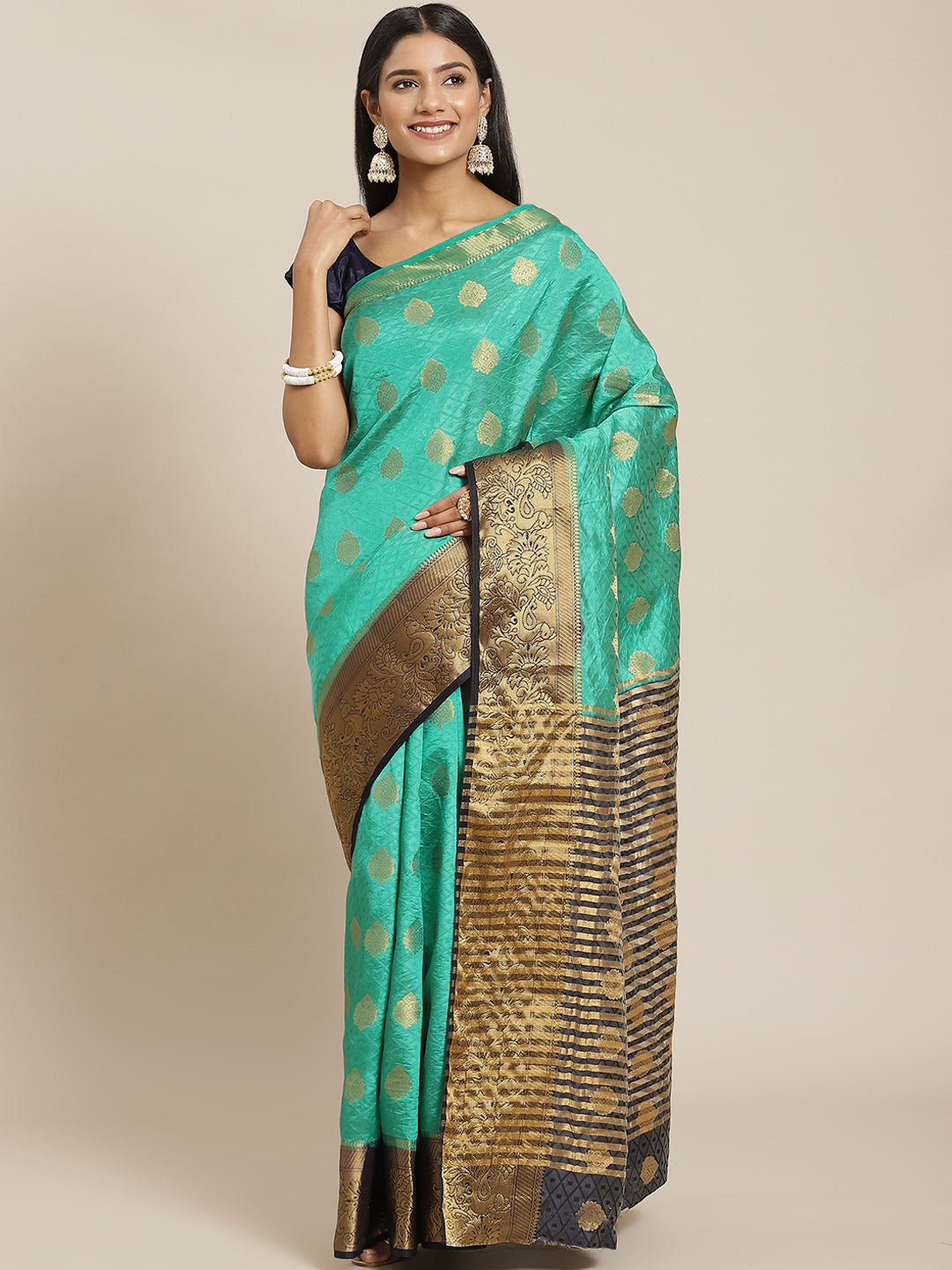 Zari Border Booti Art Handloom Woven Saree