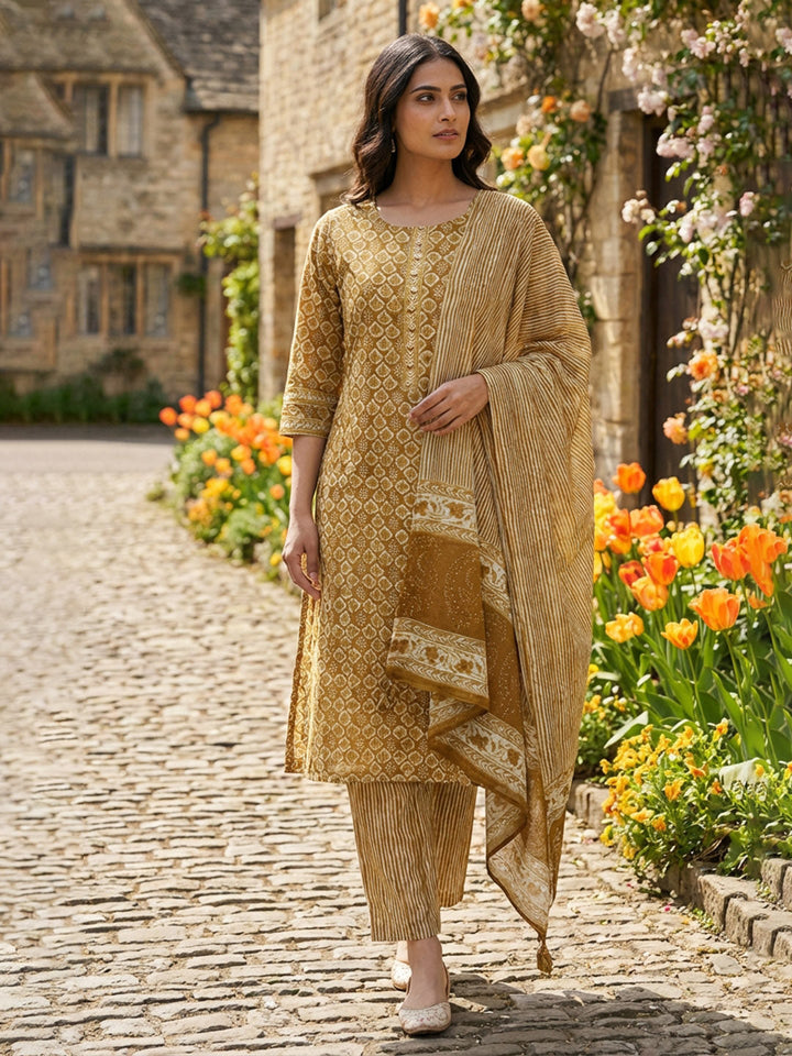 Printed Cotton Blend Kurta With Pant &amp; Dupatta