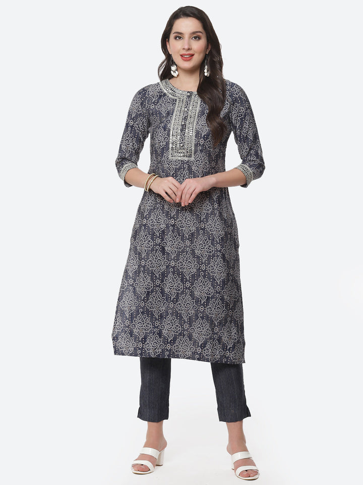 Bandhani Printed Zari Neck Cotton Kurti With Pant