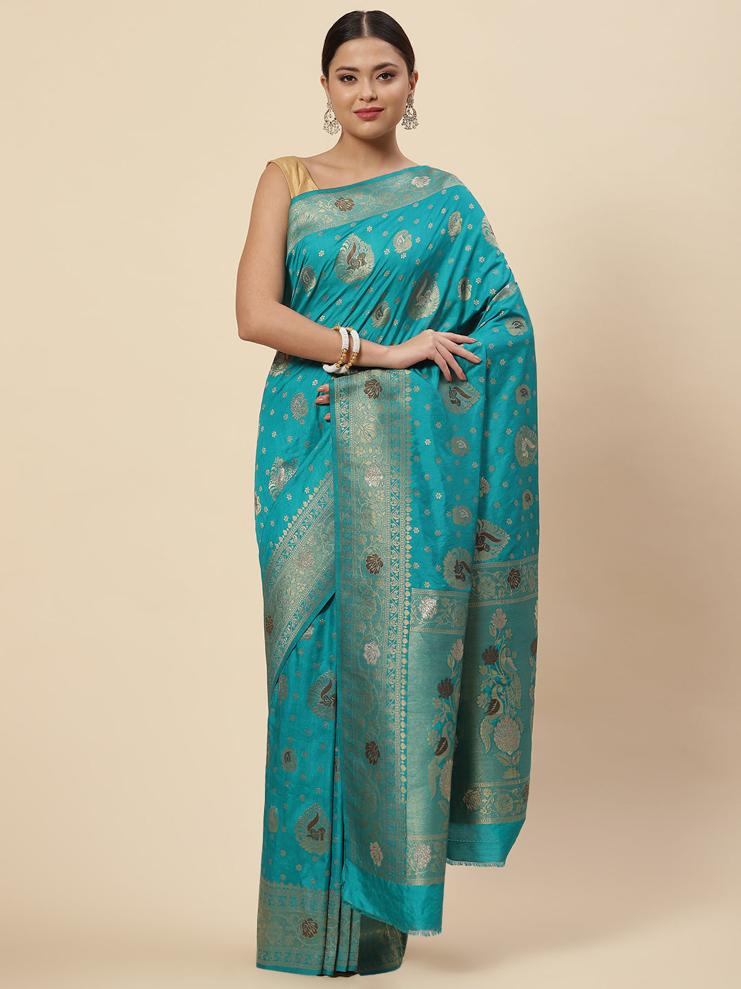 Zari Booti Handloom Woven Saree