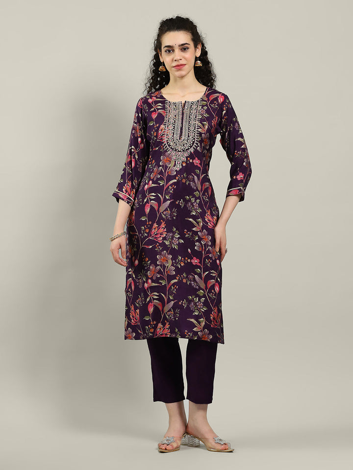 Neck Embroidered Muslin Kurta With Pants