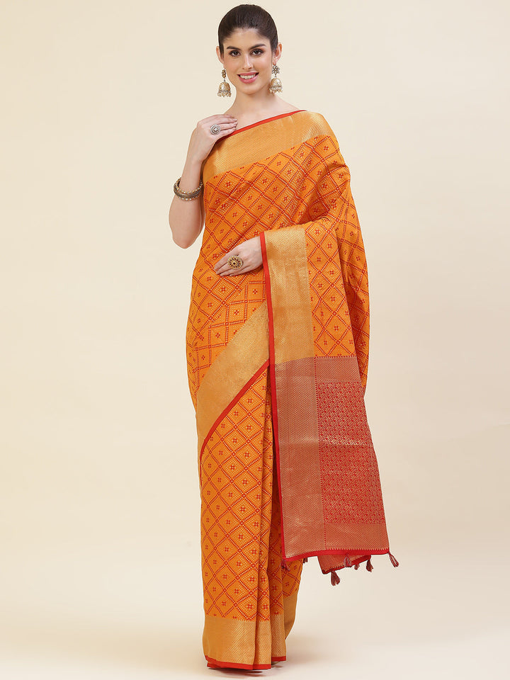 Geometric Woven Handloom Saree