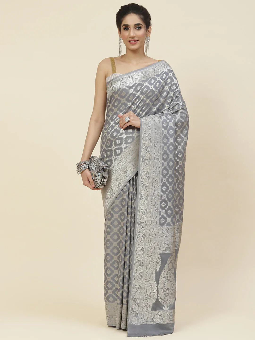 Zari Jaal Crepe Plain Saree