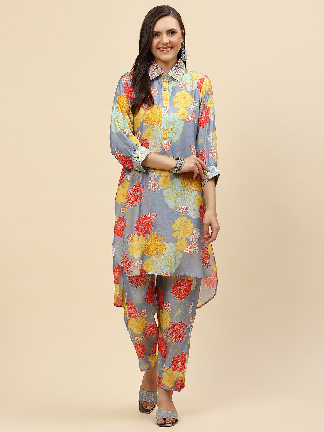 Floral Printed Muslin Kurta With Pants