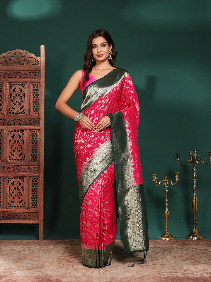 Plain Crepe Saree