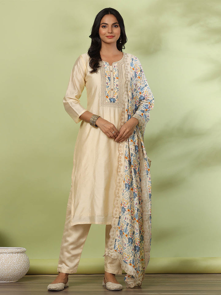 Neck Embroidered Chanderi Kurta With Pants &amp; Dupatta