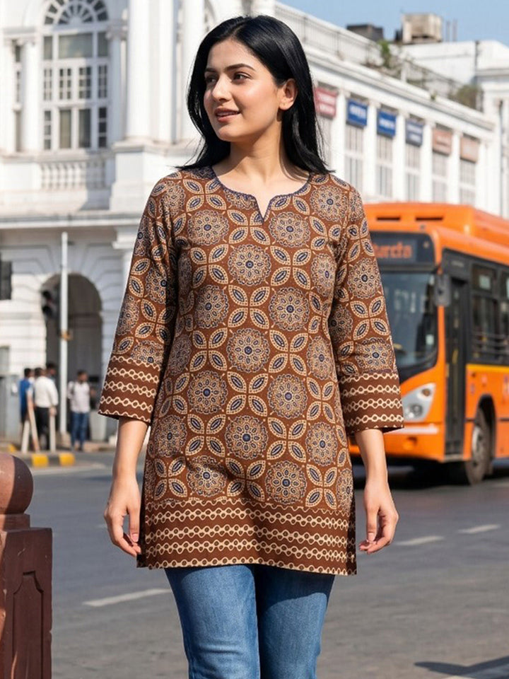 Rust Embroidered Cotton Blend Straight Round Neck Suit Set