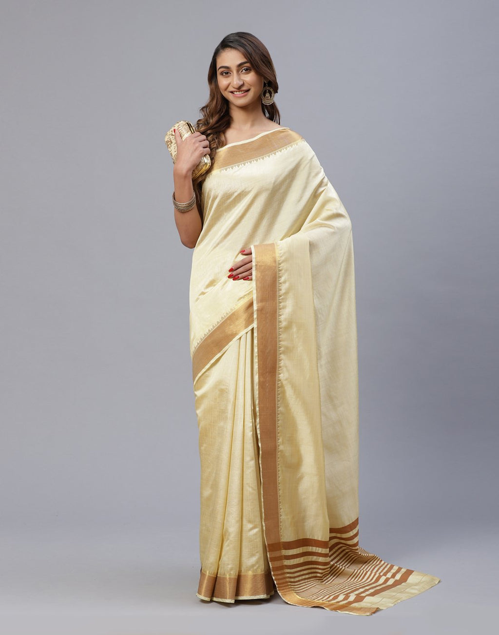 Art Handloom Saree With Zari Border