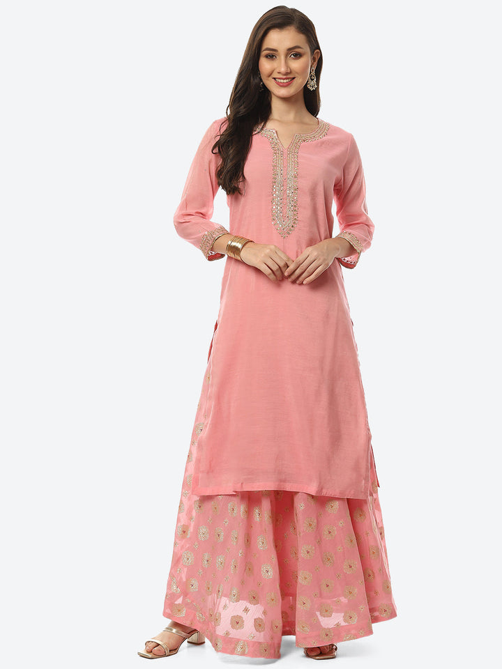 Neck Patti Chanderi Kurta With Skirt