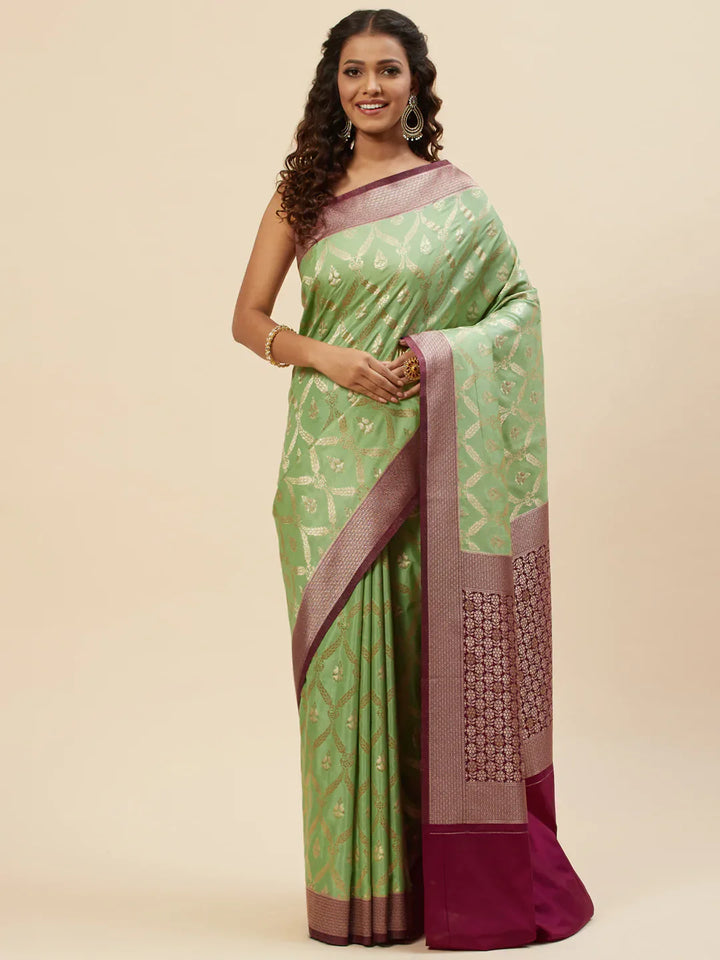 Zari Jaal Handloom Woven Saree