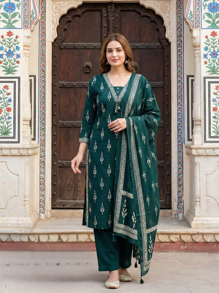 Teal Green Cotton Blend Printed Straight Suit Set