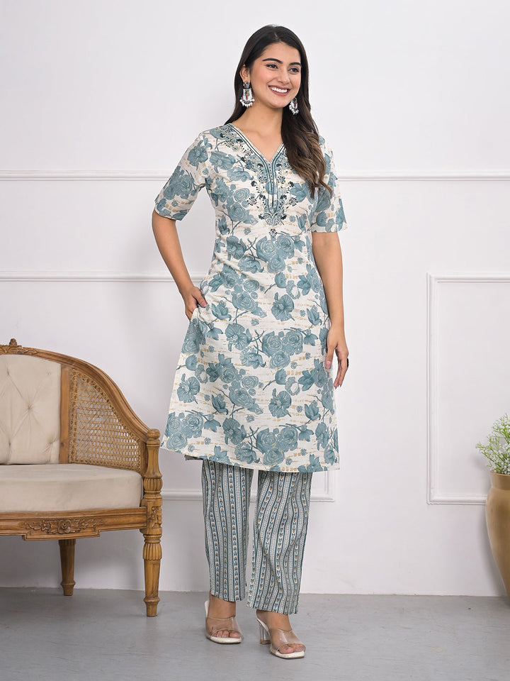 Printed Muslin Kurta With Pants