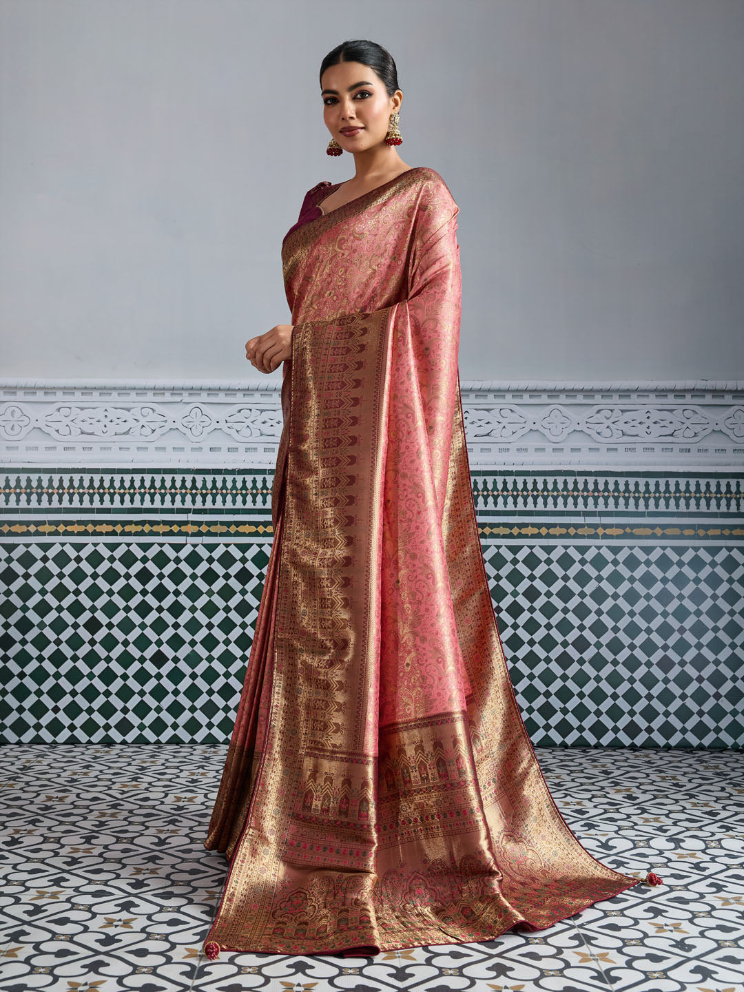Woven Design Meenakari Kanjivaram Silk Saree