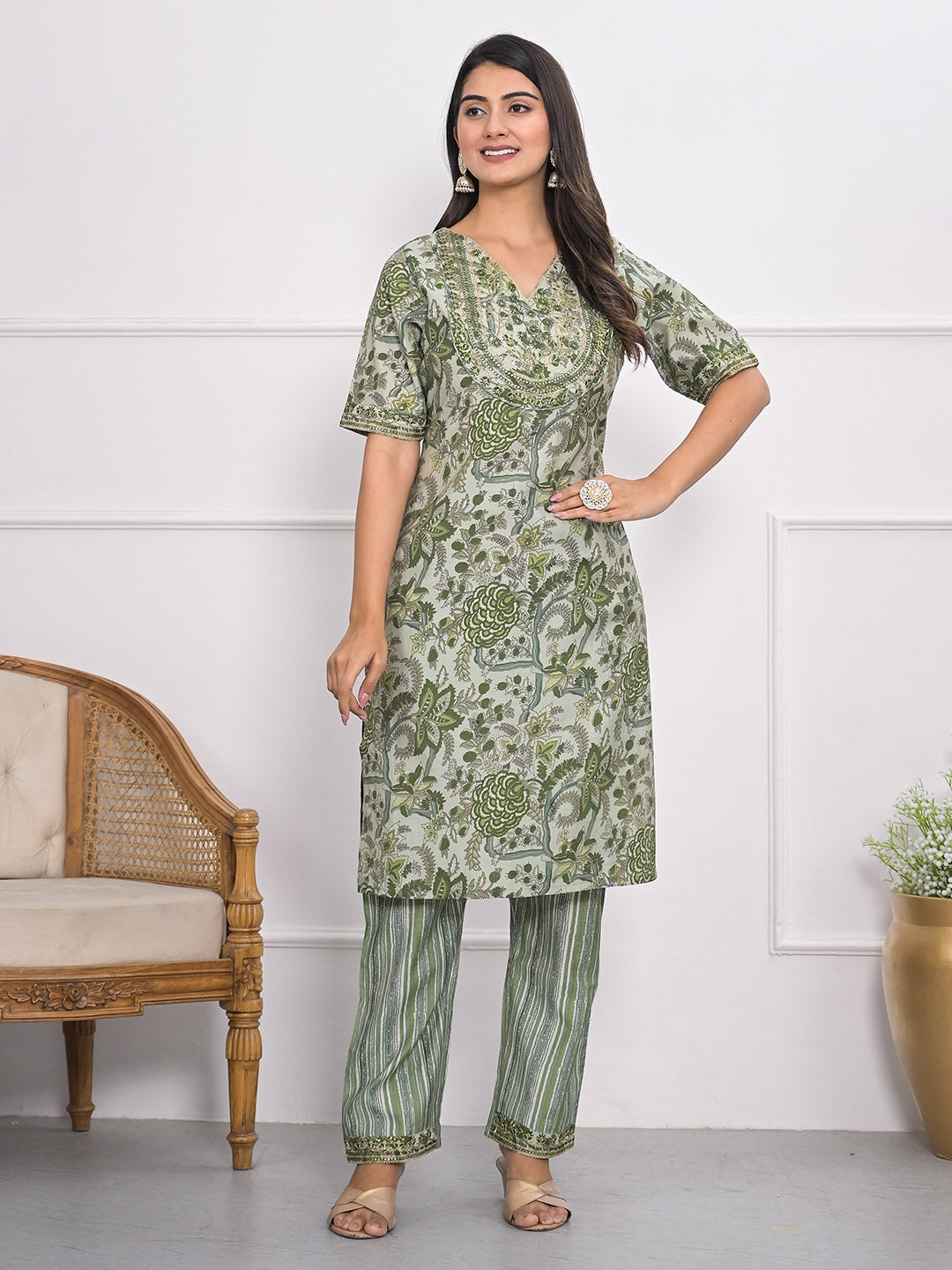 Printed Muslin Kurta With Pants