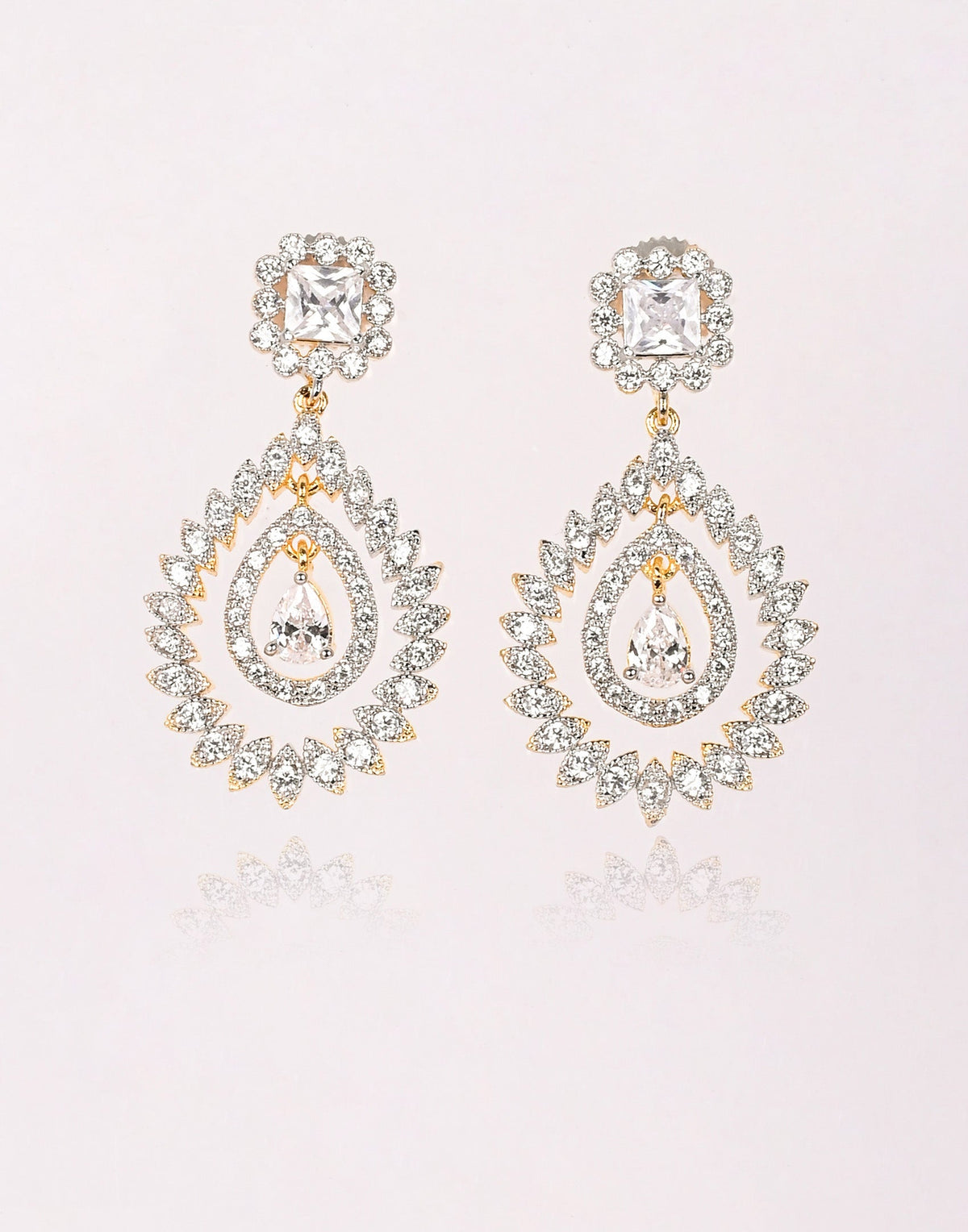 Gold Plated Earring embellished With Diamond Stone