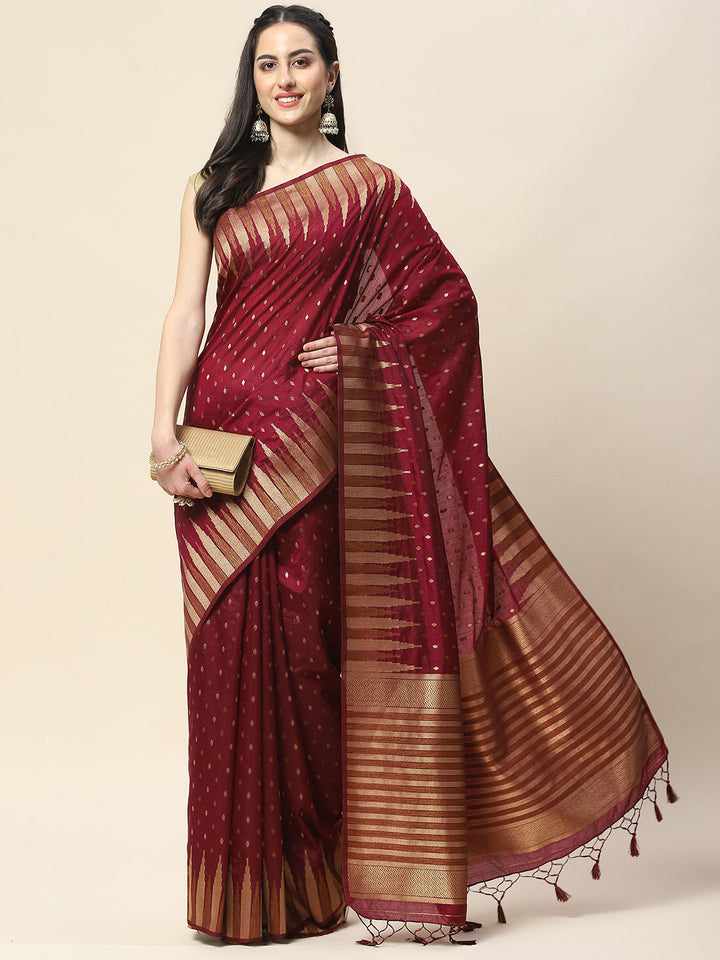 Zari Border Booti Woven Handloom Saree