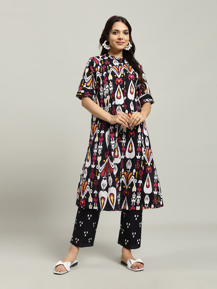 Printed Cotton Blend Kurta With Pants
