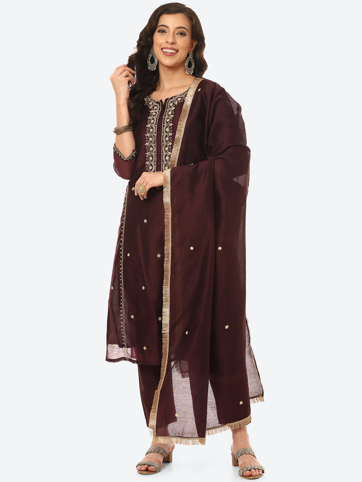 Zari Neck Embroidered Booti Chanderi Kurta With Pant &amp; Dupatta