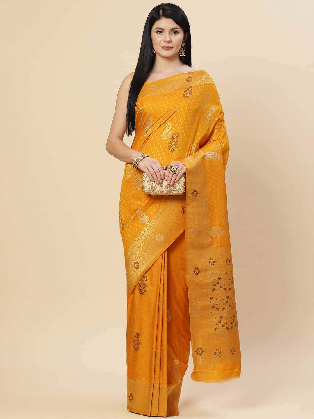 Zari Booti Handloom Woven Saree