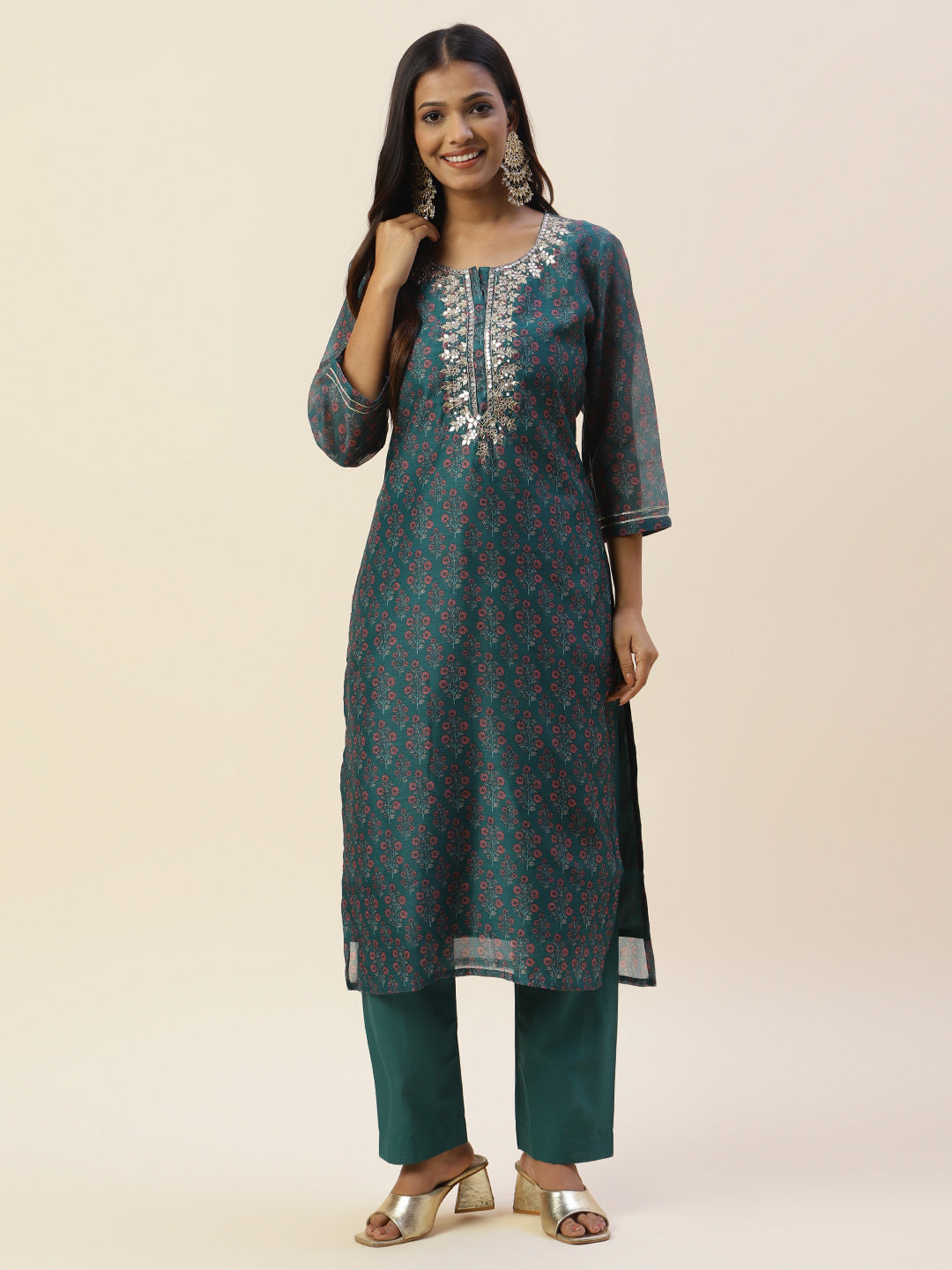 Printed &amp; Yoke Embroidered Chanderi Kurta With Pants