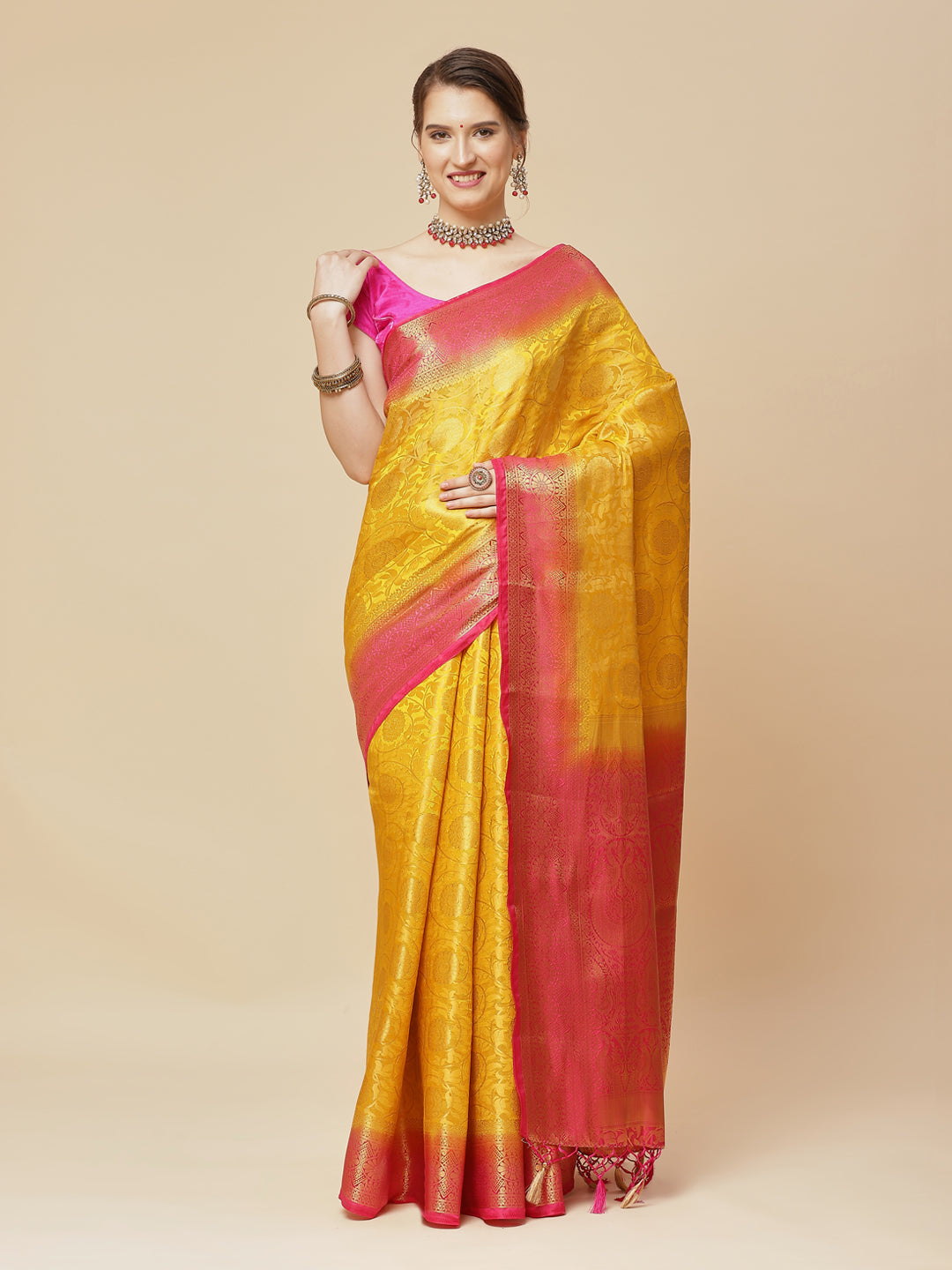 Zari Jaal Art Handloom Woven Saree