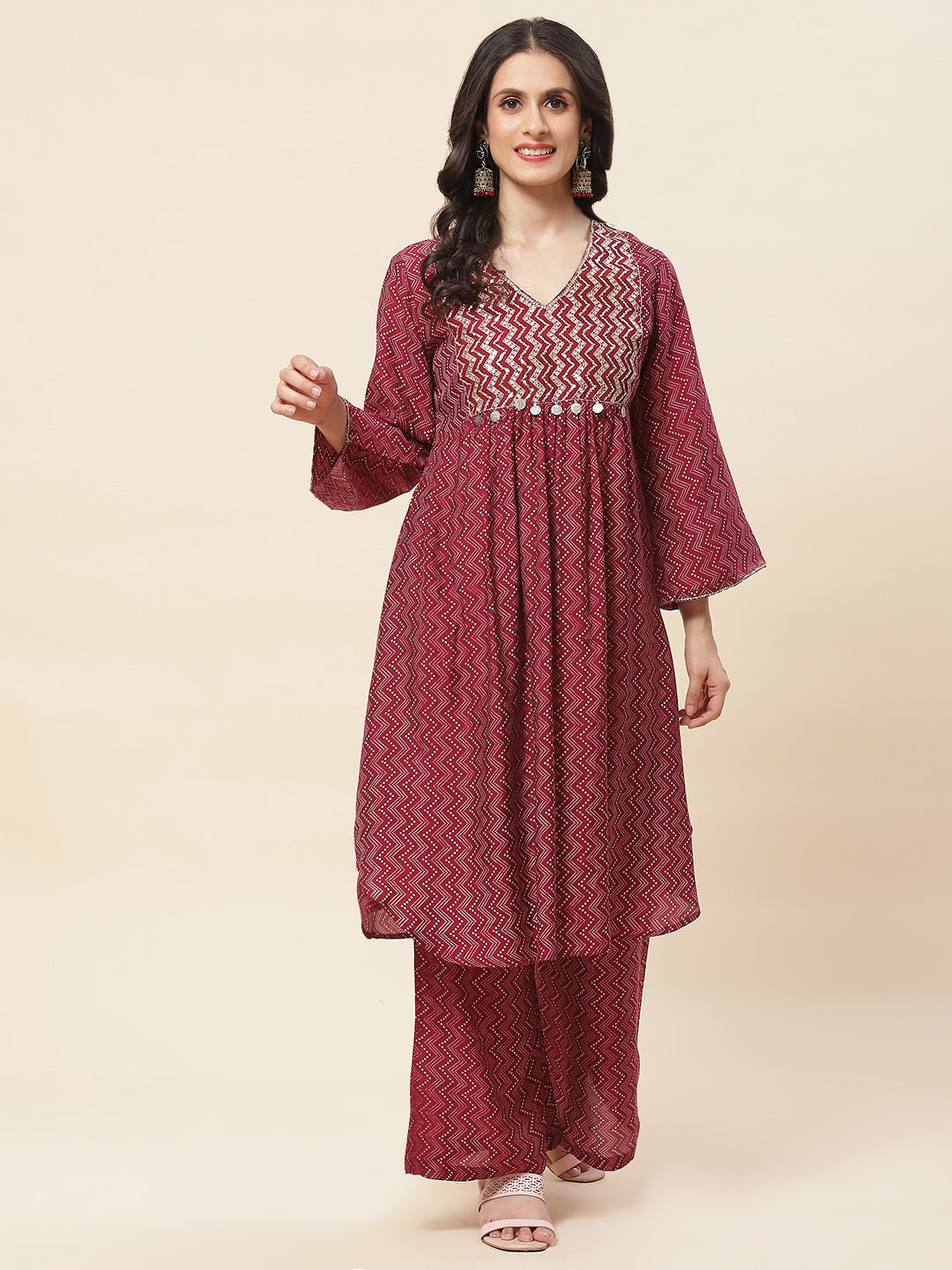 Printed &amp; Neck Embroidered Muslin Kurta With Pants