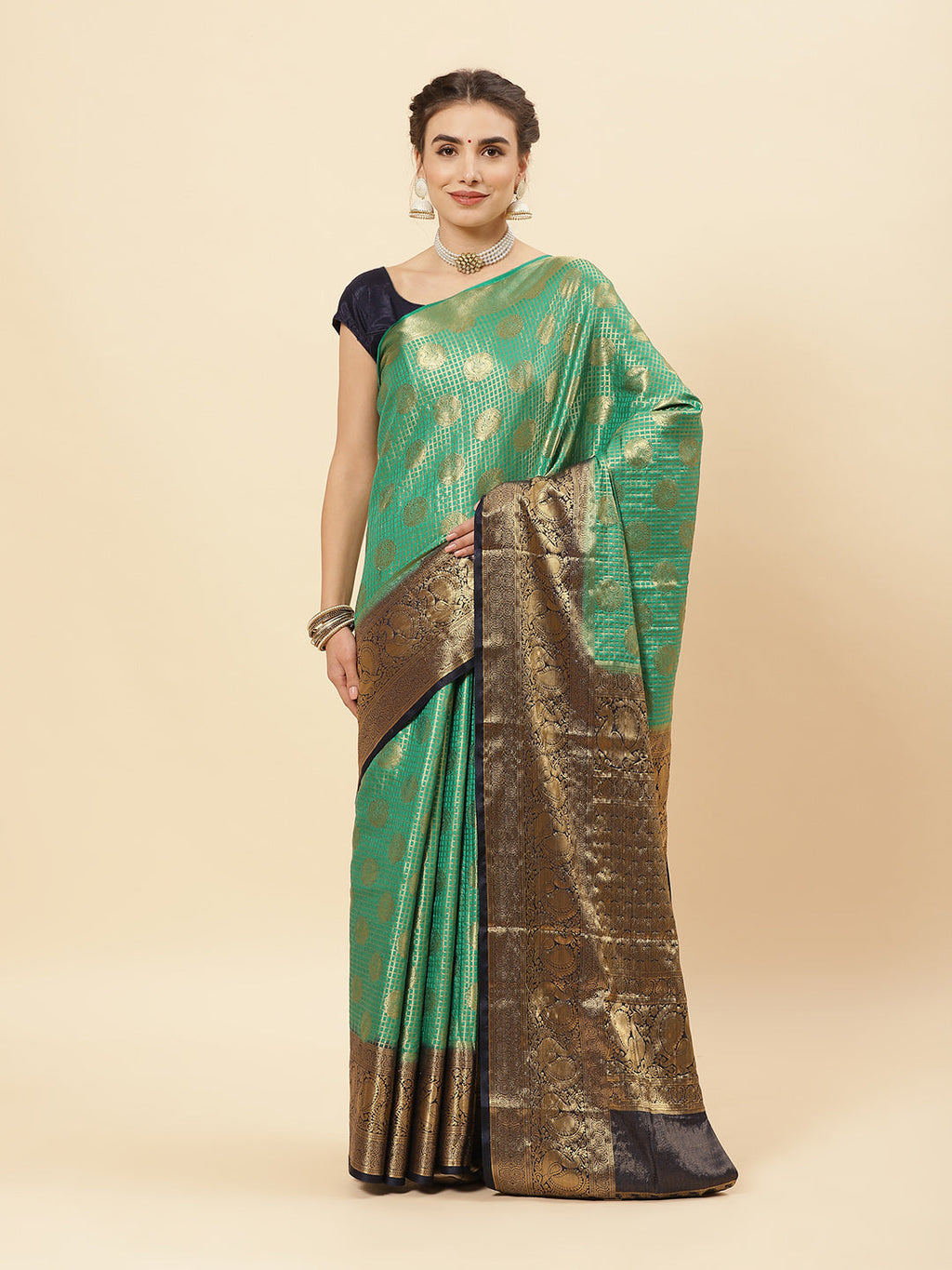 Brocade Zari Jaal Art Handloom Saree With Running Blouse