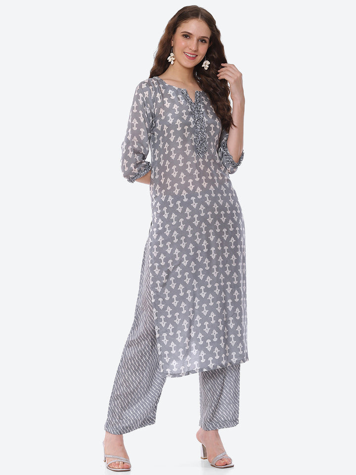 Printed Muslin Kurta With Pant