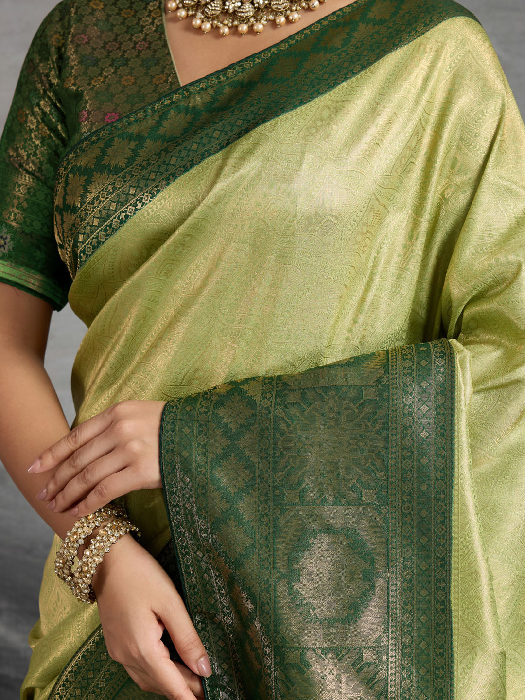 Woven Design Kanjivaram Silk Saree