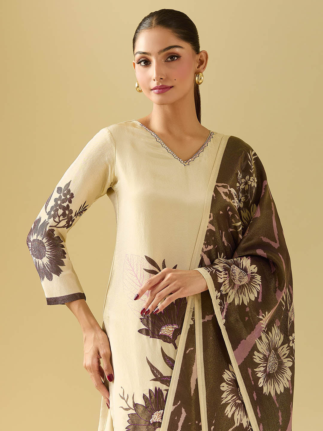 Floral Tissue Kurta With Pants &amp; Dupatta