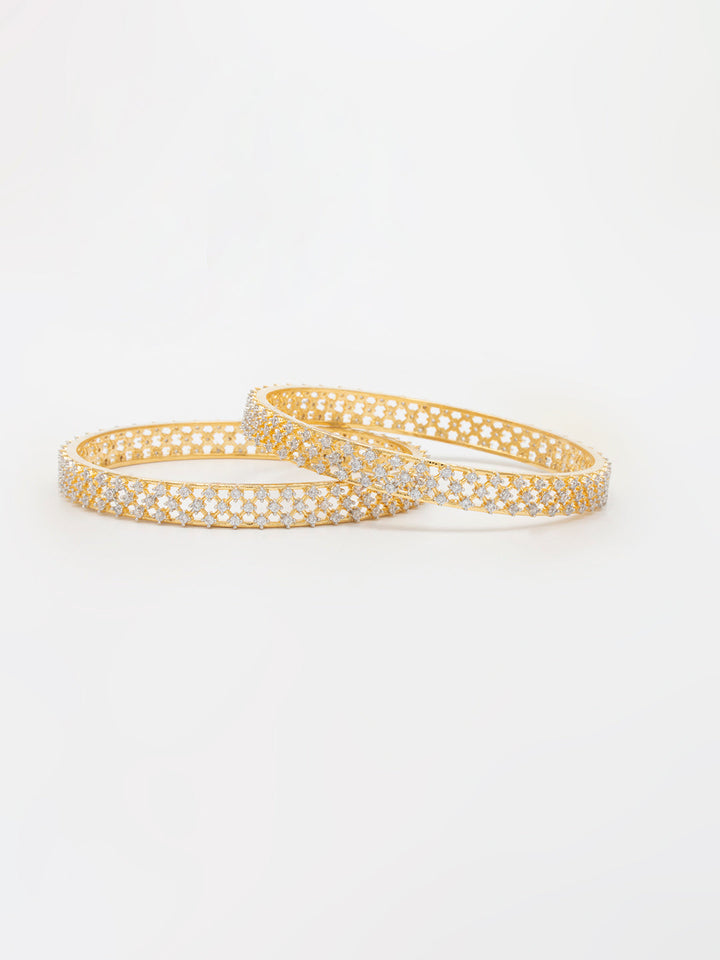 BANGLE (JEWELRY)
