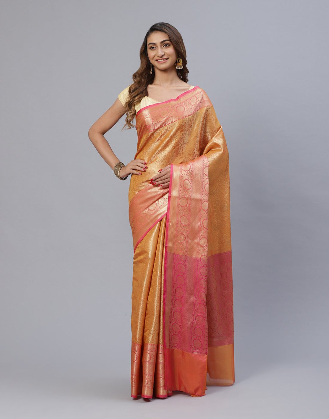 Woven Cotton Saree With Zari Border